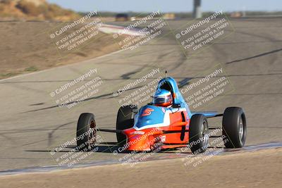 media/Oct-15-2023-CalClub SCCA (Sun) [[64237f672e]]/Group 5/Qualifying/